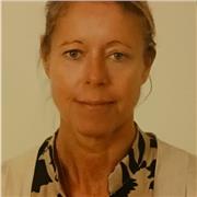 I use a multi-sensory learning approach to engage student's interests & build confidence and independence